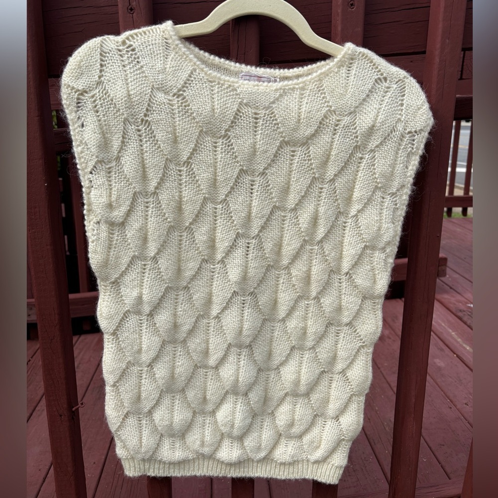 Jones New York Textured Cream Sweater
